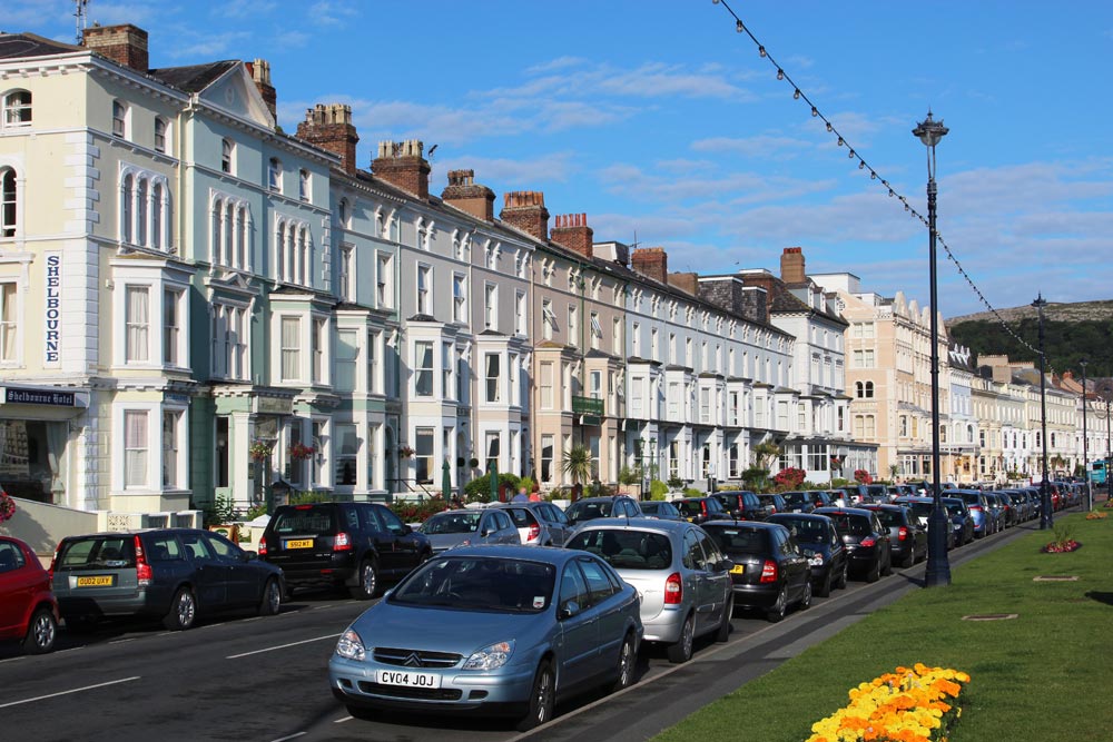 Seafront hotels, Mostyn Crescent, Llandudno - Beautiful England Photos