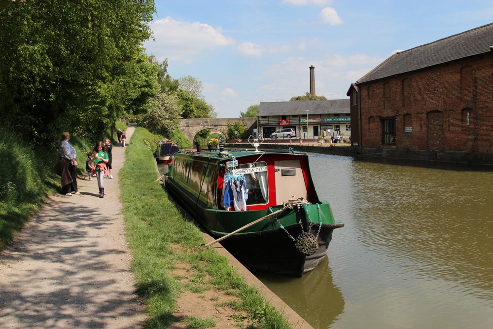 canal trips devizes