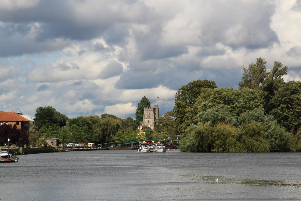 thames travel east twickenham